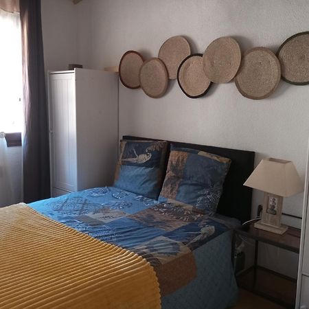 Apartamento Au Pied Des Remparts 10 Rue Saint Jean Villefranche-de-Conflent Exterior foto