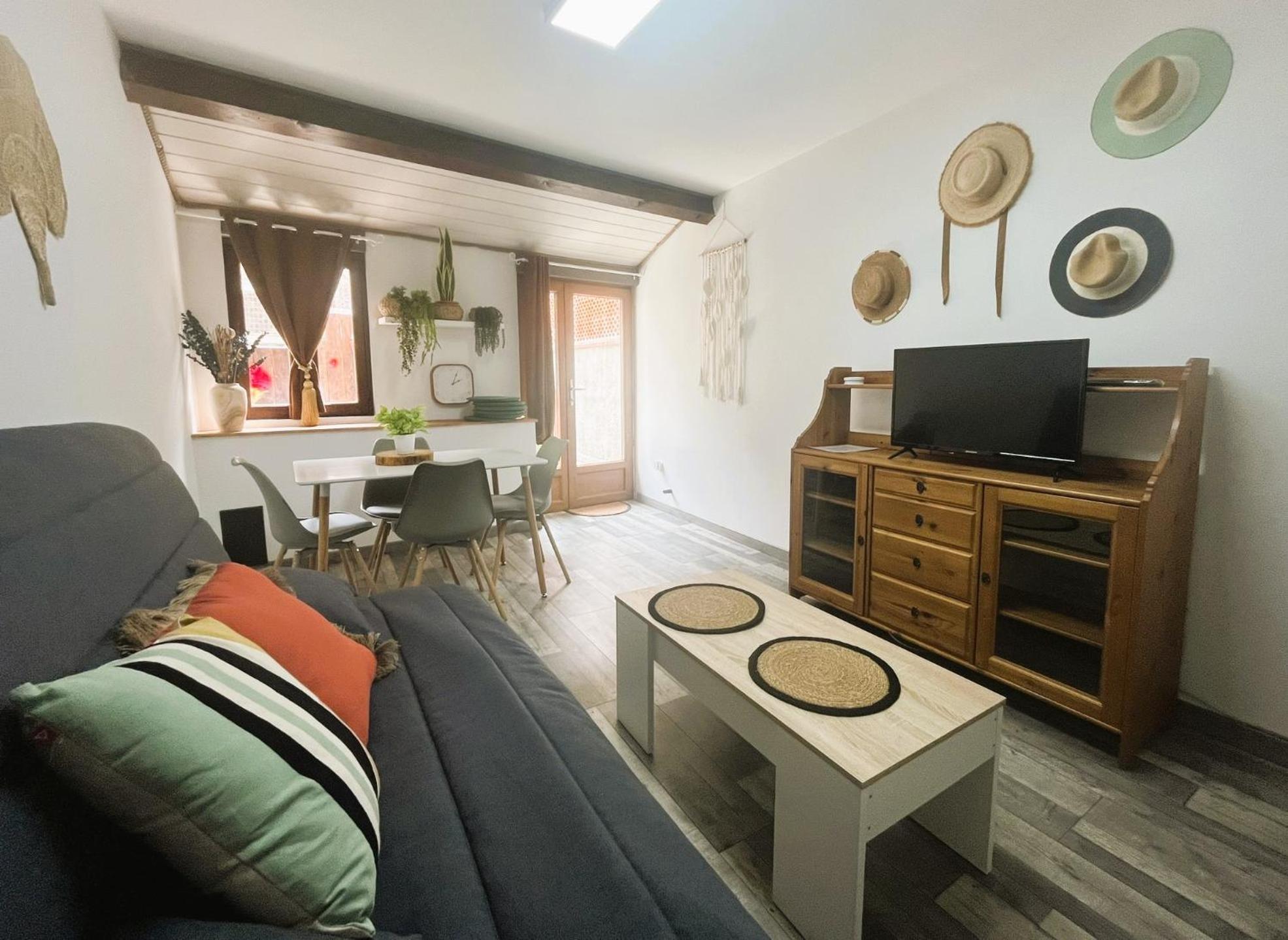 Apartamento Au Pied Des Remparts 10 Rue Saint Jean Villefranche-de-Conflent Exterior foto