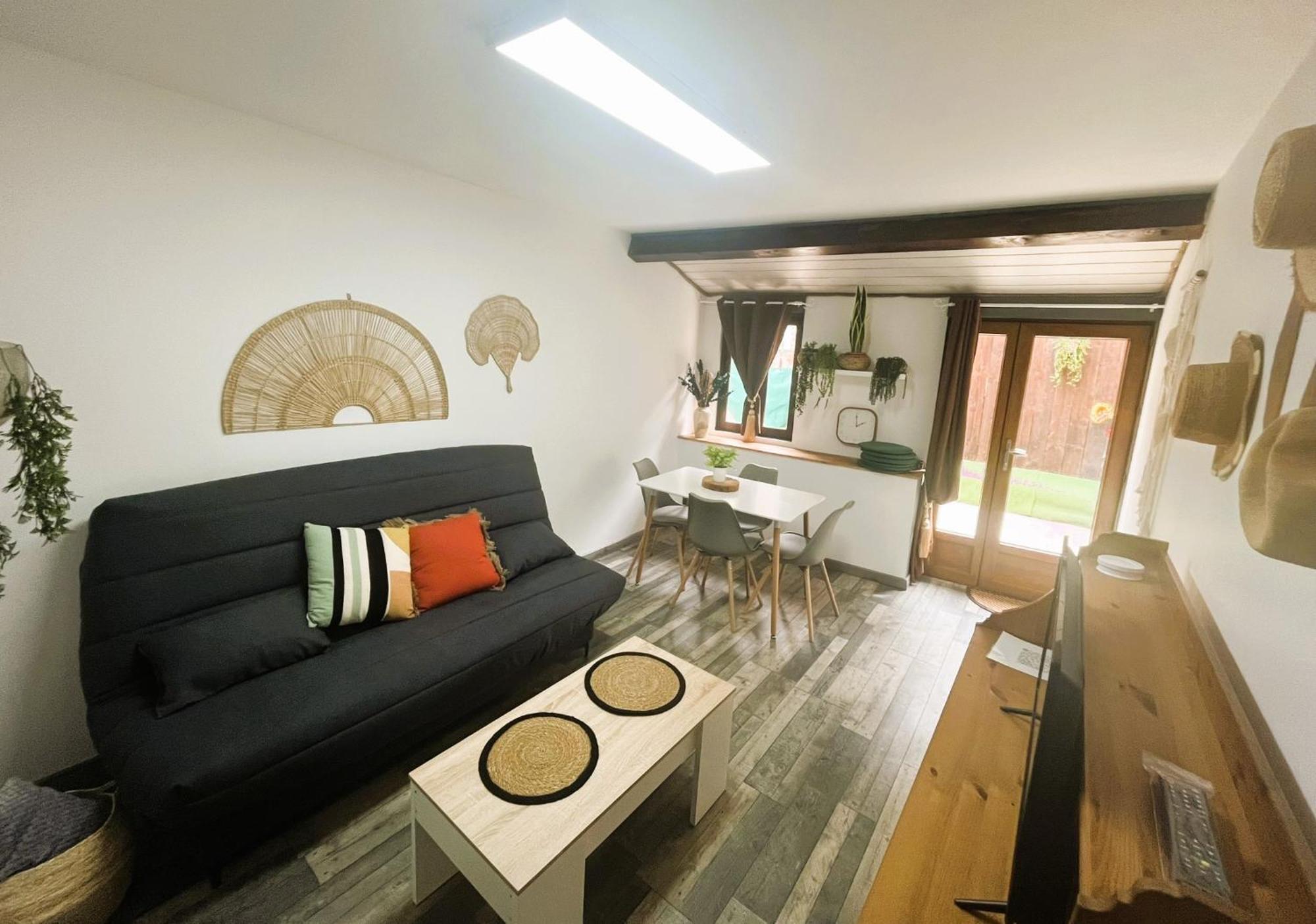 Apartamento Au Pied Des Remparts 10 Rue Saint Jean Villefranche-de-Conflent Exterior foto